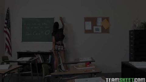 3126