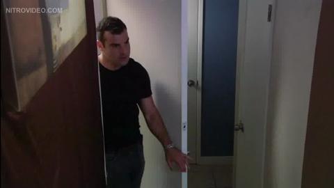 16037
